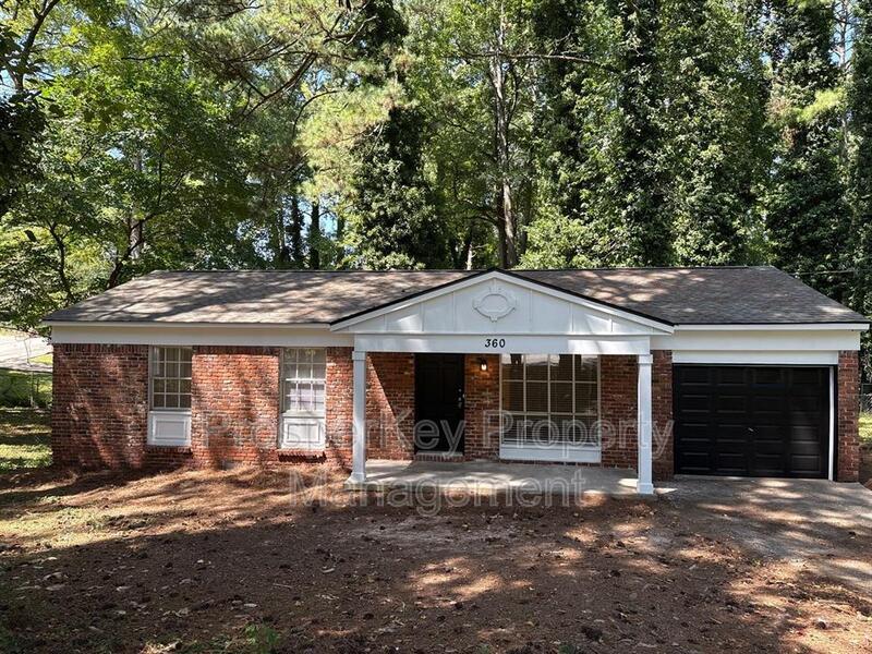 630 Ward Pl in Forest Park, GA - Building Photo