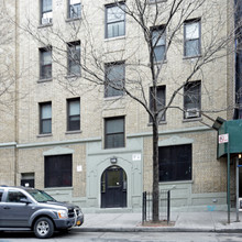 2670 Valentine in Bronx, NY - Building Photo - Building Photo