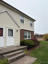 427 Kaymar Dr in Buffalo, NY - Building Photo - Building Photo