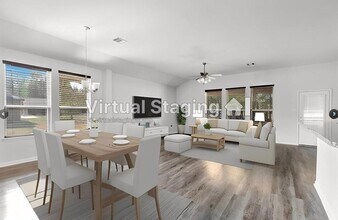 175 County Rd in Dayton, TX - Building Photo - Building Photo