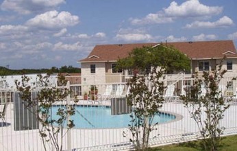 The Vistas Apartments in Marble Falls, TX - Building Photo - Building Photo