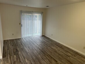 463 Coffield Ave in Napa, CA - Building Photo - Building Photo