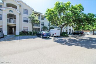 4630 St Croix Ln in Naples, FL - Foto de edificio - Building Photo