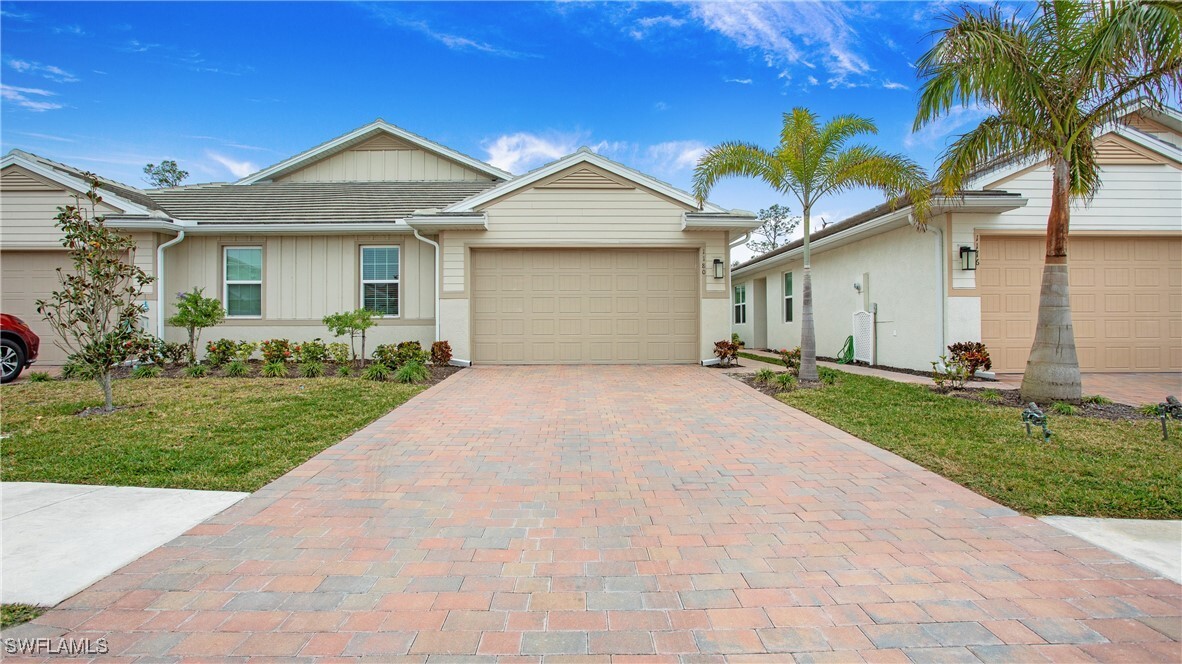 1180 Enbrook Lp in Naples, FL - Building Photo