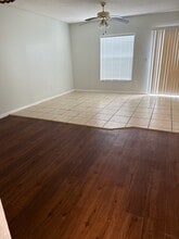 6233 Yorktown Dr, Unit 6233 in Orlando, FL - Foto de edificio - Building Photo