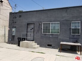 1716 W 45th St in Los Angeles, CA - Building Photo