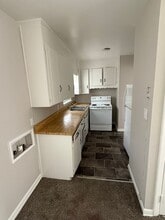 703 Wellons Ave in Spring Lake, NC - Building Photo - Building Photo