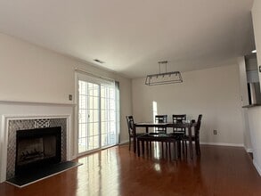 481 Stoneglen St in Collegeville, PA - Building Photo - Building Photo