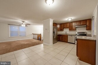 1709 Dogwood Dr in Frederick, MD - Building Photo - Building Photo