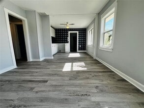 2852 60th Ave N in St. Petersburg, FL - Building Photo - Building Photo