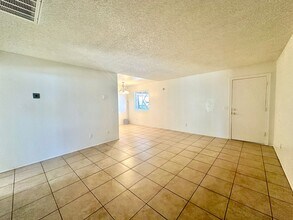 1185 S Alamo Ave in Tucson, AZ - Building Photo - Building Photo