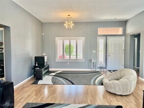 10545 Cogswell Ave in Las Vegas, NV - Building Photo - Building Photo