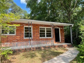 250 Willow Run in Athens, GA - Building Photo