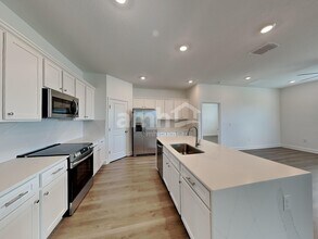 3007 19th Ave W in Bradenton, FL - Building Photo - Building Photo