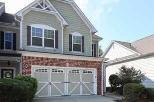 2871 Cross Creek Dr in Cumming, GA - Building Photo