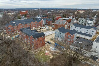 May Square in Cincinnati, OH - Foto de edificio - Building Photo