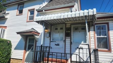 property at 330 Baldwin Rd