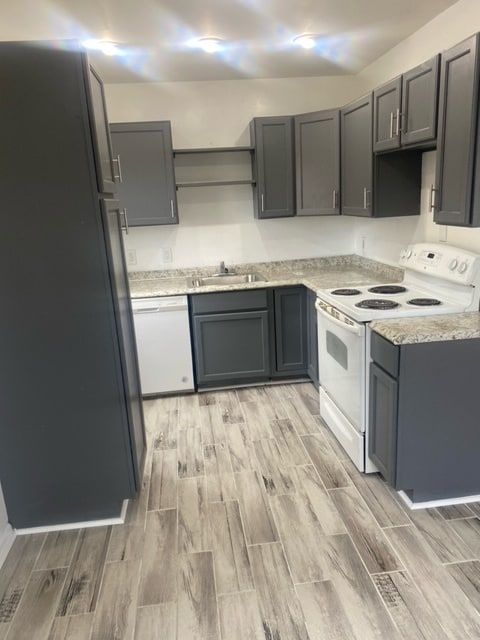 22773 Brittany Ave in Eastpointe, MI - Building Photo - Building Photo