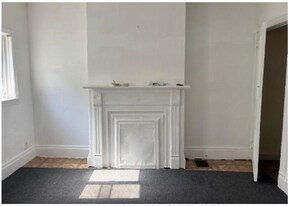 1102 Langtry St in Pittsburgh, PA - Building Photo