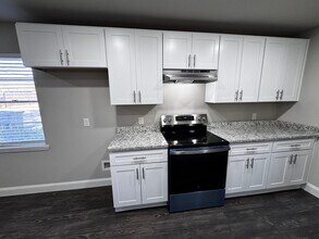 1311 Alpine Dr in Greenville, TX - Building Photo - Building Photo