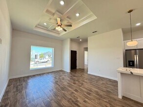 3707 Birge St in Laredo, TX - Building Photo - Building Photo