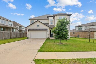 6520 Verona Pl in Round Rock, TX - Building Photo - Building Photo