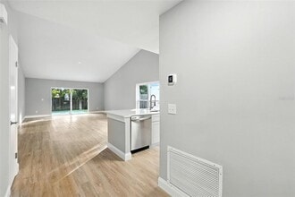 427 Chicago Woods Cir in Orlando, FL - Building Photo - Building Photo