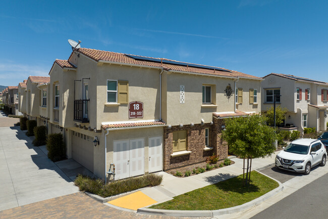 El Paseo in Fontana, CA - Building Photo - Building Photo