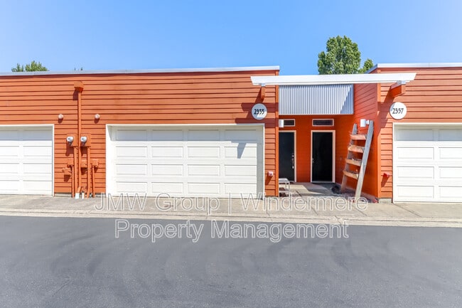 property at 2355 Yakima Ct
