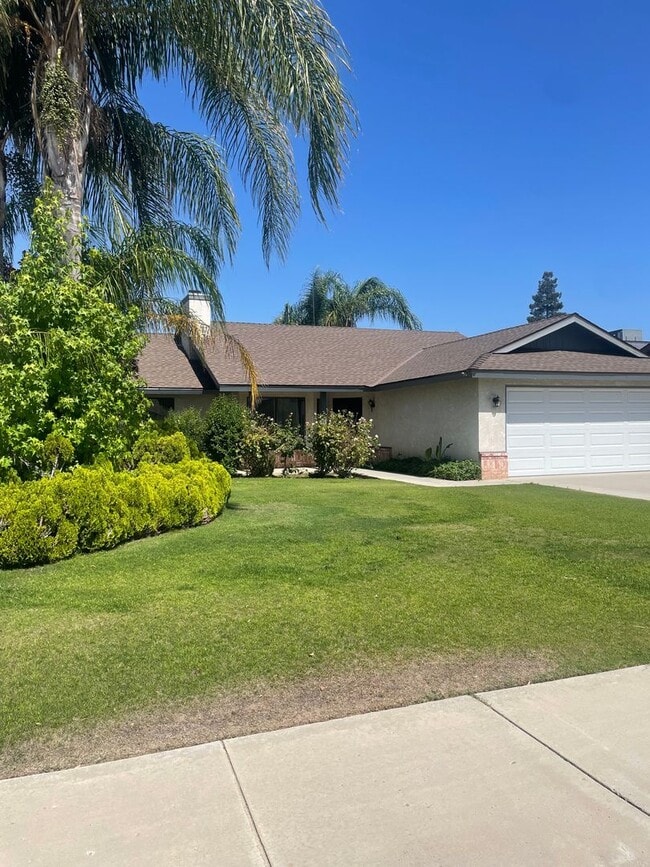 property at 3816 Goldbar Dr