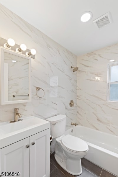 property at 12 Stanchak Ct