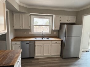 101 Mason St in Locust Grove, VA - Building Photo - Building Photo