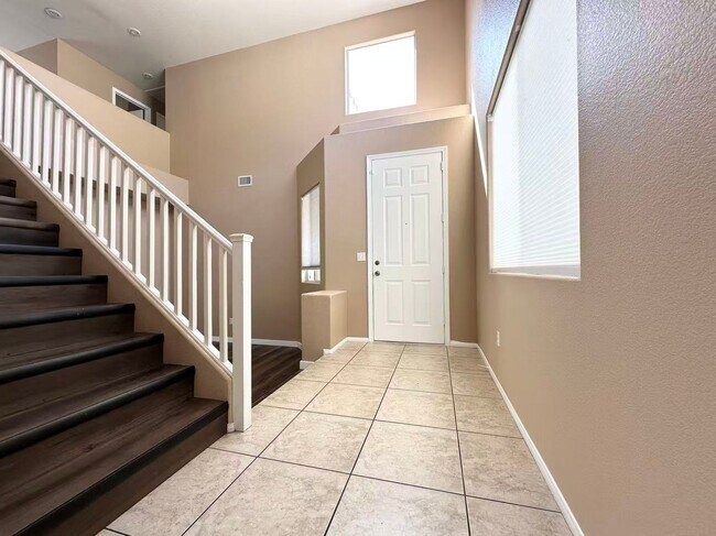 6738 Pastel Camellia St in Las Vegas, NV - Foto de edificio - Building Photo