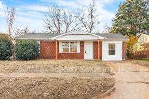 1201 Mcdonald Dr in Midwest City, OK - Building Photo
