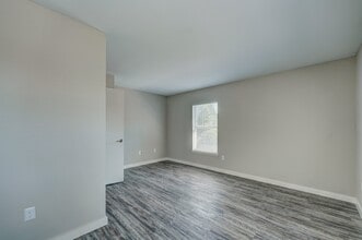 Aspen Village in Broken Arrow, OK - Building Photo - Building Photo