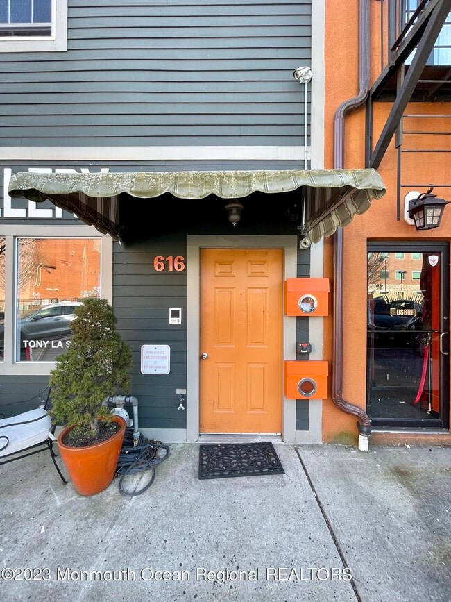 619 Cookman Ave in Asbury Park, NJ - Building Photo - Building Photo