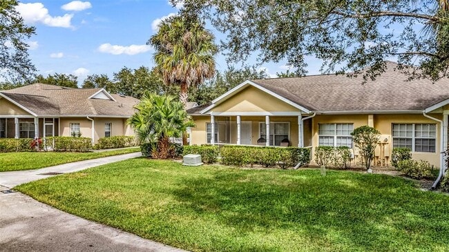 1647 Red Oak Ln in Port Charlotte, FL - Building Photo - Building Photo