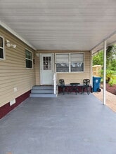 15141 Rialto Ave in Brooksville, FL - Building Photo - Building Photo