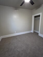 5208 Brown Way in Pittsburgh, PA - Building Photo - Building Photo
