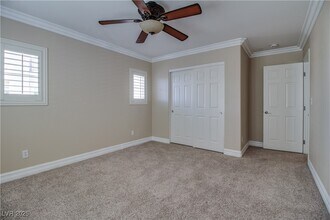 1912 Via Delle Arti in Henderson, NV - Building Photo - Building Photo