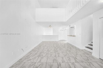 4654 NW 97th Pl in Doral, FL - Building Photo - Building Photo