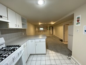 2608 Garfield St NW, Unit Basement in Washington, DC - Building Photo - Building Photo