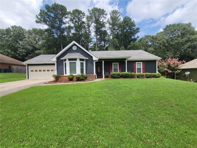property at 318 Bridgewood Dr SE