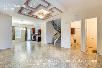 7756 Dianjou Dr in El Paso, TX - Foto de edificio - Building Photo