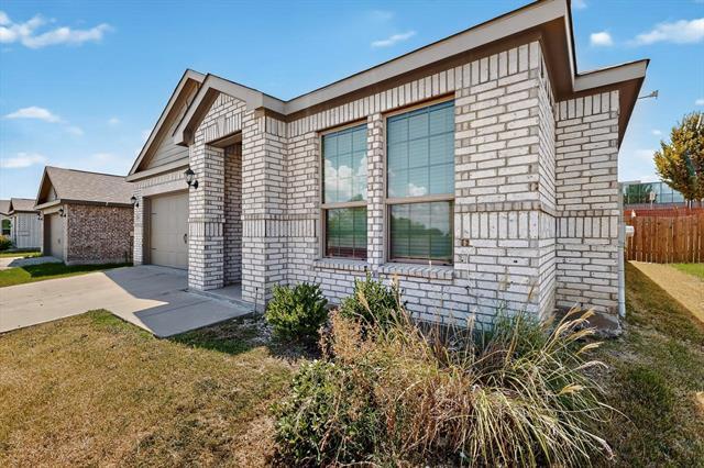 1903 Dahlia Way in Princeton, TX - Building Photo - Building Photo