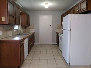 10 Brig Dean Rd-Unit -2 in Rogers, AR - Foto de edificio - Building Photo