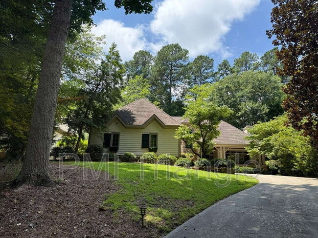 22012 Turner in Chapel Hill, NC - Foto de edificio - Building Photo