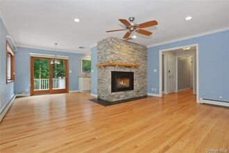 350 Spring St in Mt Kisco, NY - Building Photo - Building Photo