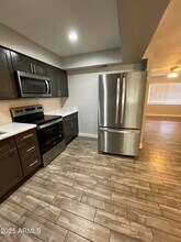 3632 N 79th Ave in Phoenix, AZ - Foto de edificio - Building Photo