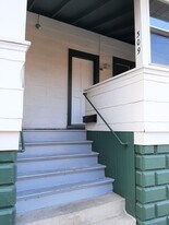 309 21st St, Unit None